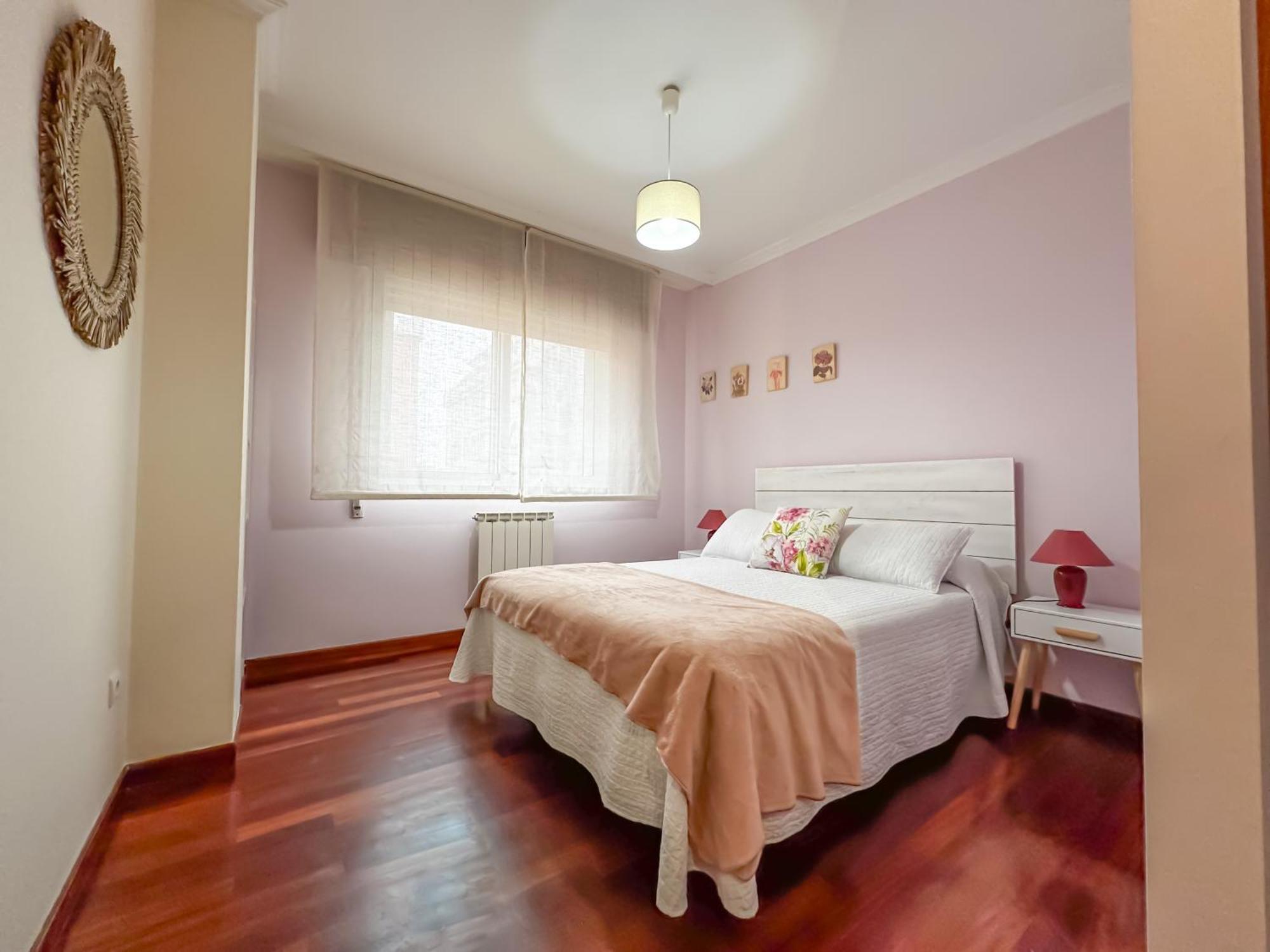 Apartamento Completo, Amplio, Muy Iluminado Y Con Plaza De Garaje Incluida. O Grove Eksteriør bilde