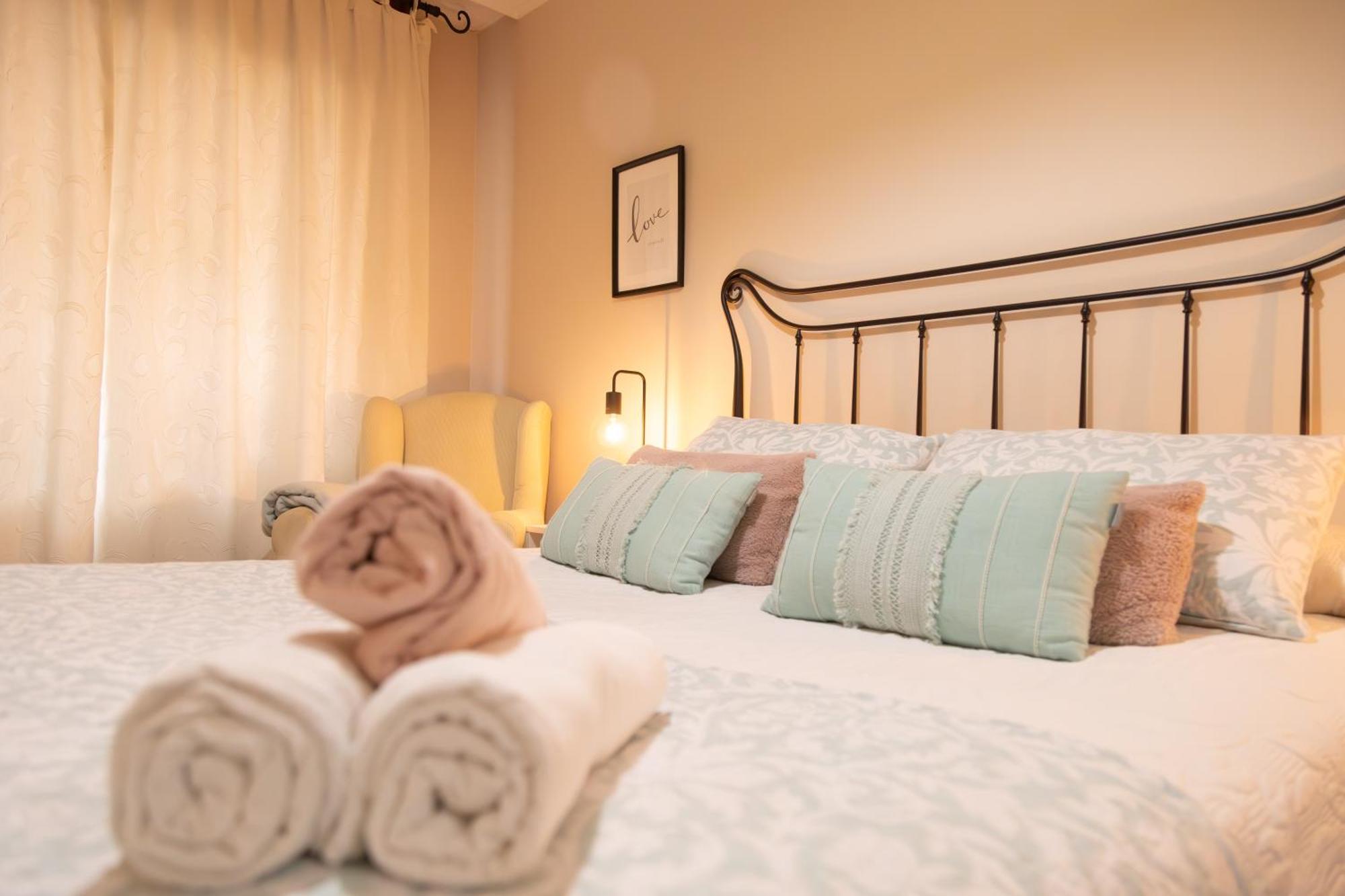 Apartamento Completo, Amplio, Muy Iluminado Y Con Plaza De Garaje Incluida. O Grove Eksteriør bilde