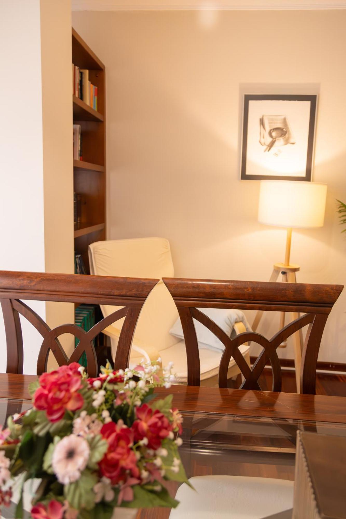 Apartamento Completo, Amplio, Muy Iluminado Y Con Plaza De Garaje Incluida. O Grove Eksteriør bilde